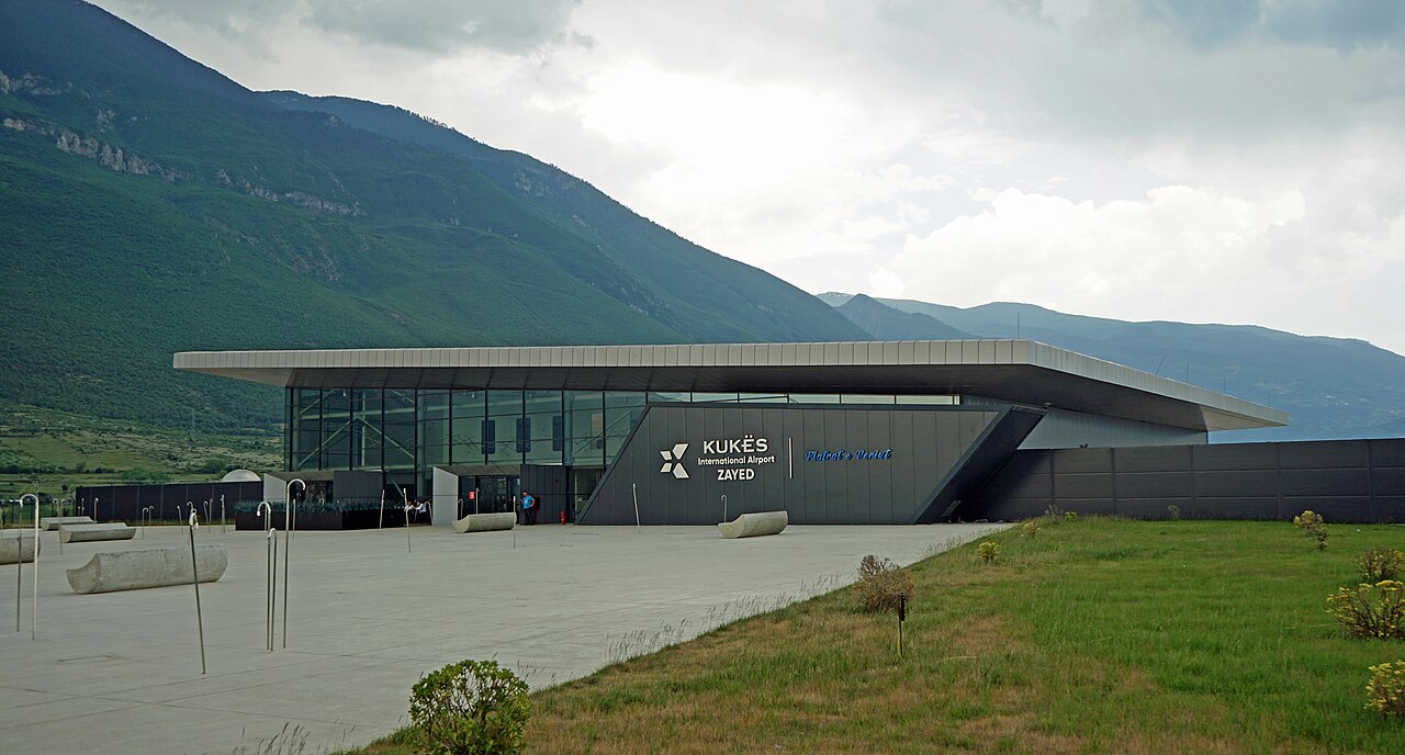 Aeroporti Ndërkombëtar i Kukësit Zayed